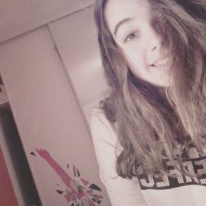 Meet your Posher, Pauline